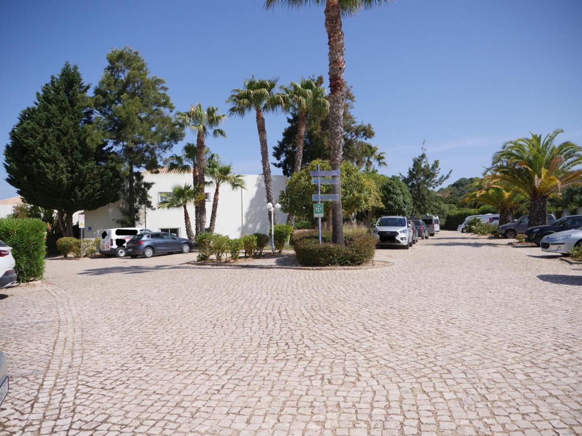 Spacious Apartment Near Porto De Mos Beach, Lagos. Екстер'єр фото